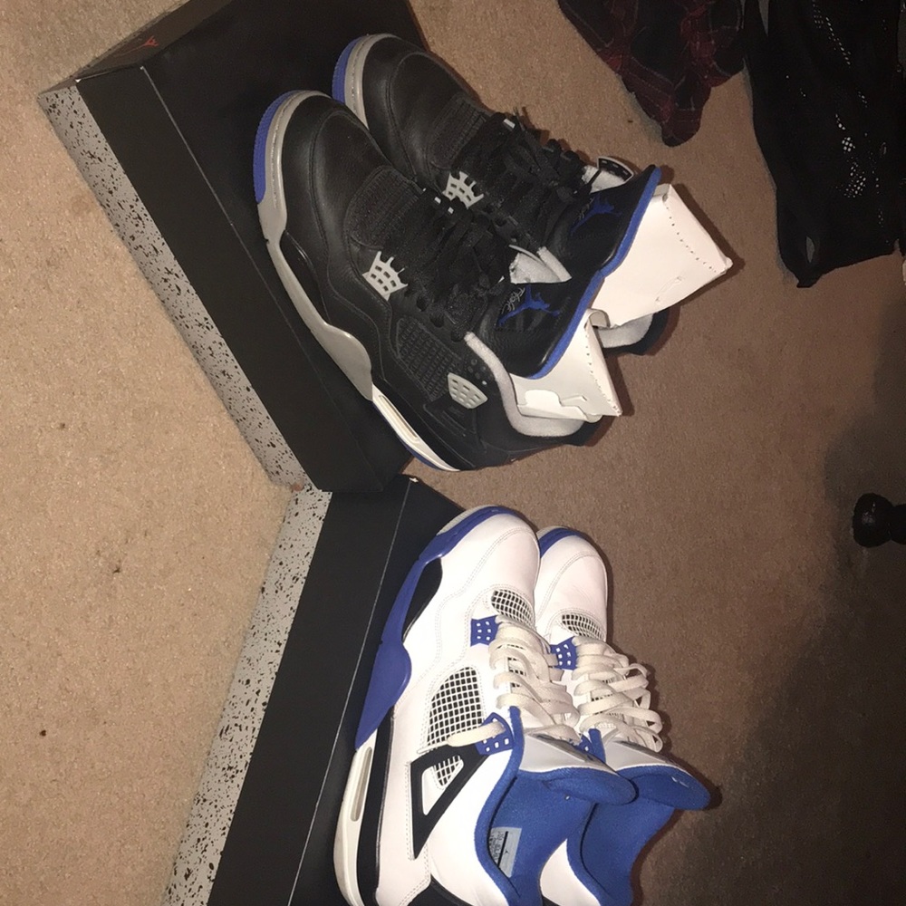 2 retro jordan’s